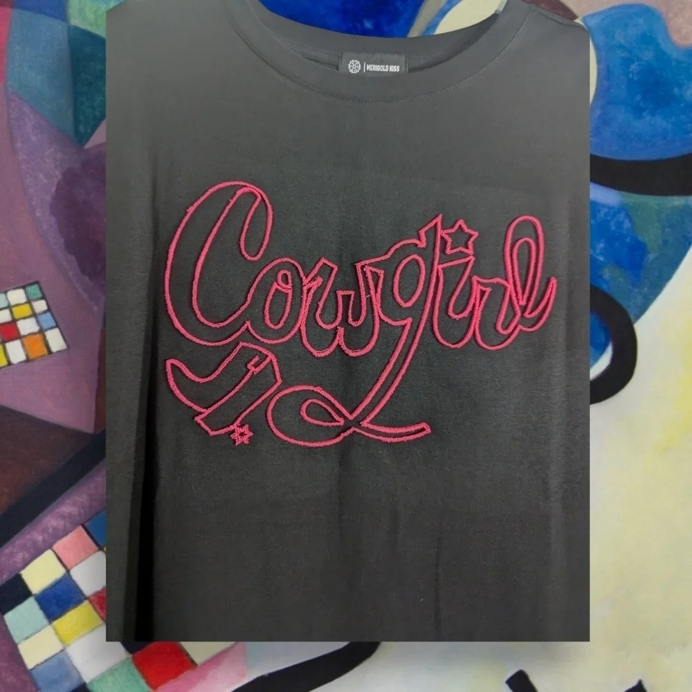 NWT Marigold Kiss Black T-Shirt Dress with Pink Cowgirl Design Size Medium